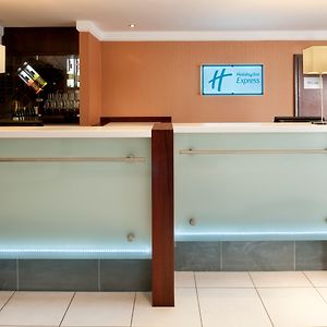 Holiday Inn Express Leeds-East By Ihg